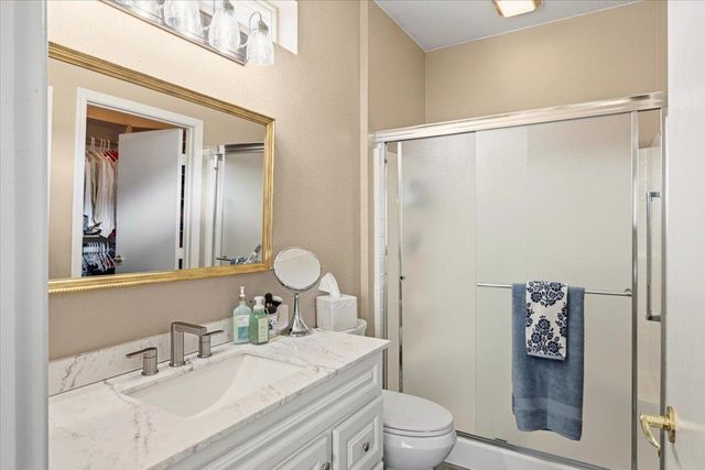 425 Hopkins Ct, Lincoln, CA 95648