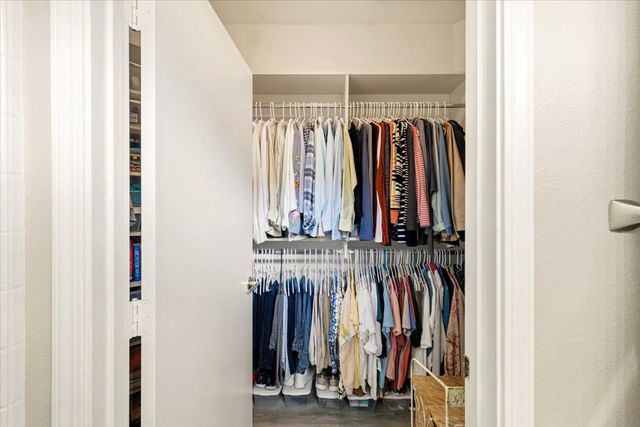 425 Hopkins Ct, Lincoln, CA 95648