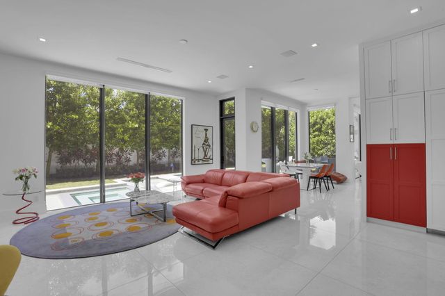 234 NE 4th Street, Boca Raton, FL 33432