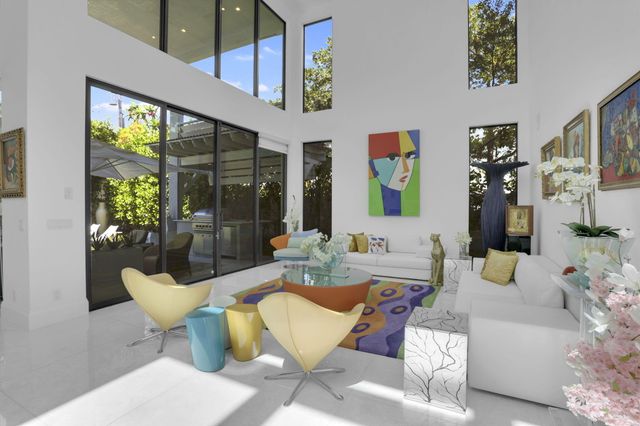 234 NE 4th Street, Boca Raton, FL 33432