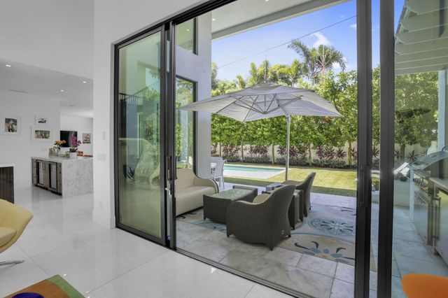 234 NE 4th Street, Boca Raton, FL 33432