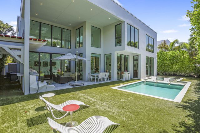 234 NE 4th Street, Boca Raton, FL 33432