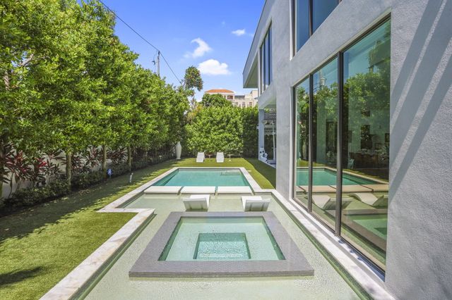 234 NE 4th Street, Boca Raton, FL 33432