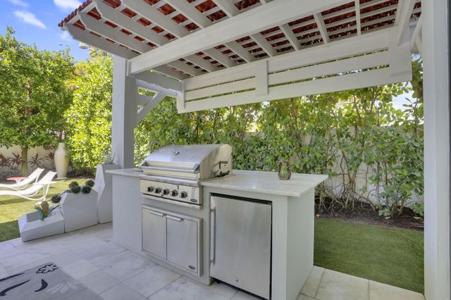 234 NE 4th Street, Boca Raton, FL 33432