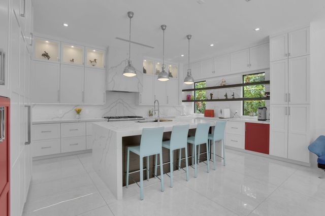 234 NE 4th Street, Boca Raton, FL 33432