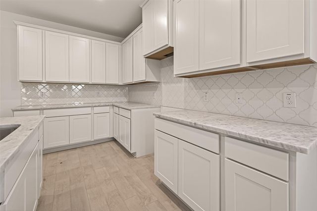 2219 Port Jackson Drive, Texas City, TX 77568