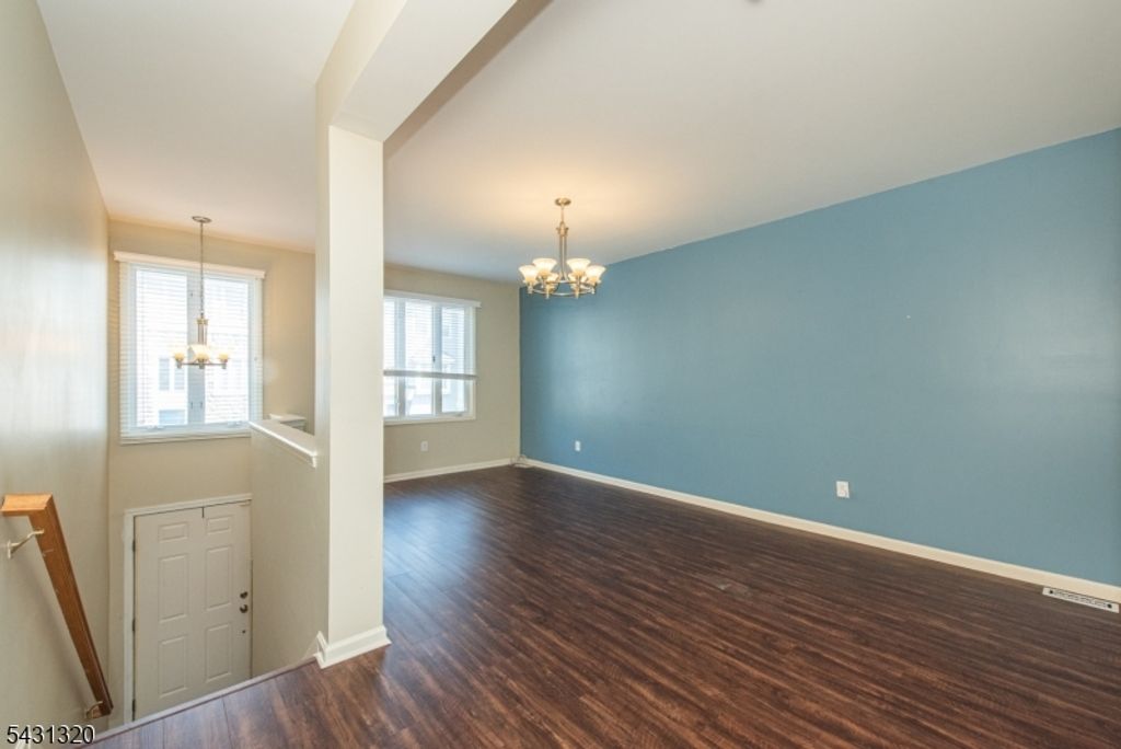 46 Devonshire Dr, Clifton City, NJ 07013 — photo 2
