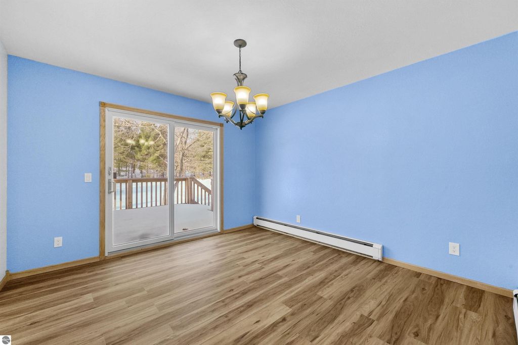 Image 24 of property listing at 6655 E 26 1/4 Road, Cadillac, MI 49601