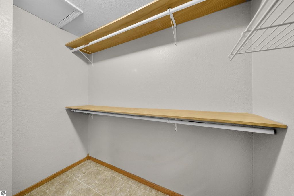 Image 42 of property listing at 6655 E 26 1/4 Road, Cadillac, MI 49601