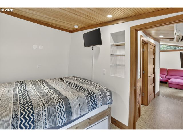 100 Se Harney St 14, Portland, OR 97202