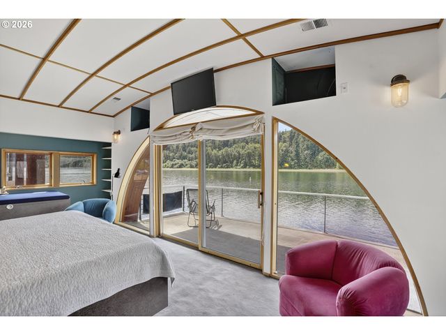 100 Se Harney St 14, Portland, OR 97202