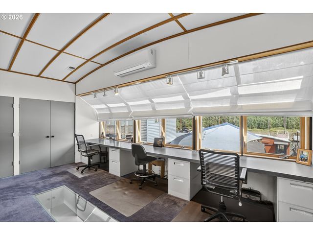 100 Se Harney St 14, Portland, OR 97202