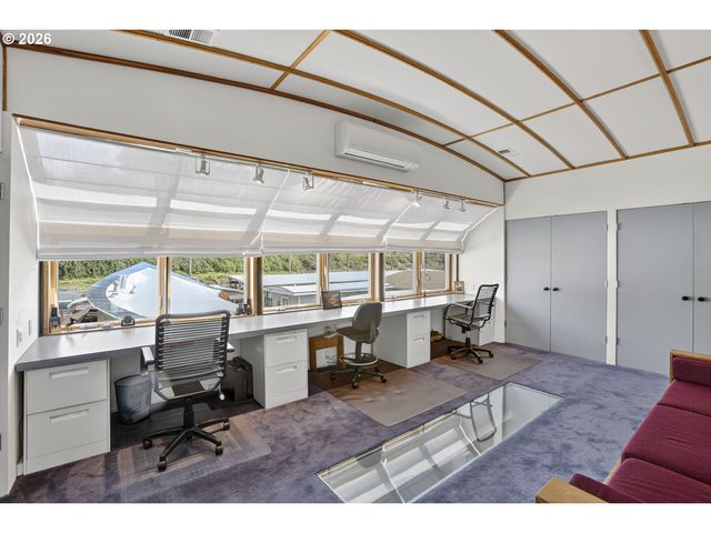 100 Se Harney St 14, Portland, OR 97202