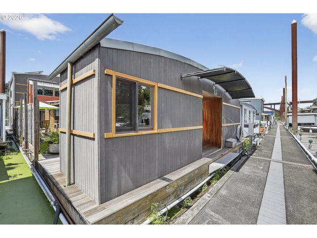 100 Se Harney St 14, Portland, OR 97202