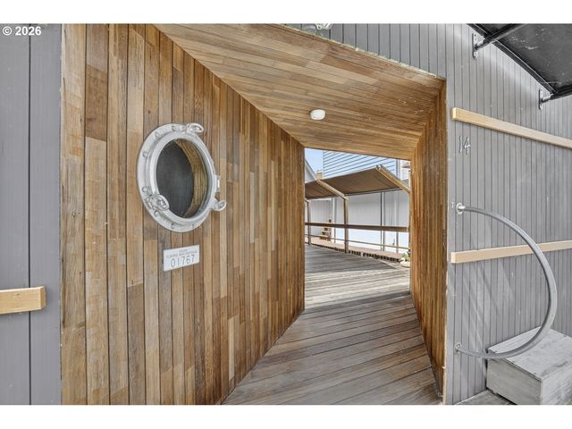 100 Se Harney St 14, Portland, OR 97202