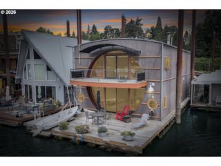 100 Se Harney St 14, Portland, OR 97202