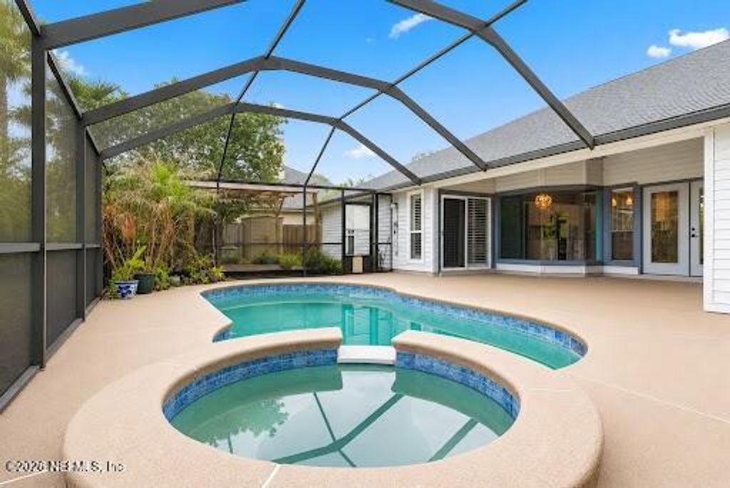 5562 ALDEN BRIDGE Drive, Jacksonville, FL 32258