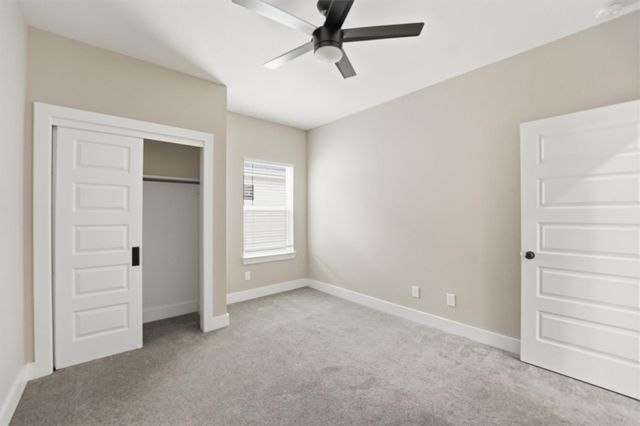 3107 Grassmere Street B, Houston, TX 77051