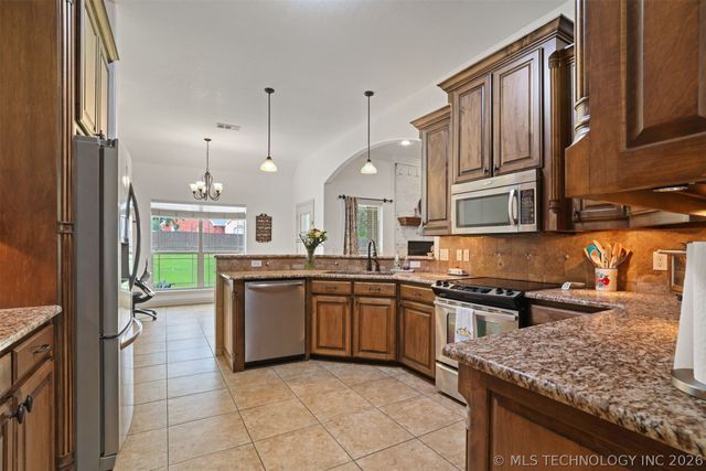 56 Greens Road, Durant, OK 74701