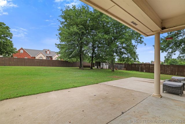 56 Greens Road, Durant, OK 74701
