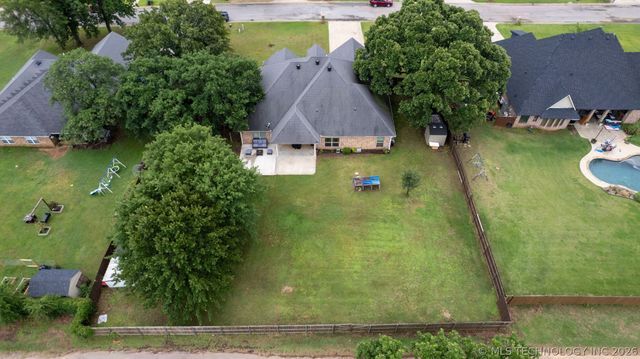 56 Greens Road, Durant, OK 74701