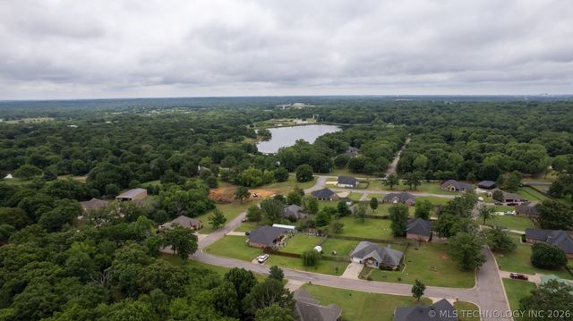 56 Greens Road, Durant, OK 74701
