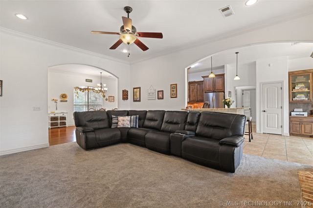 56 Greens Road, Durant, OK 74701