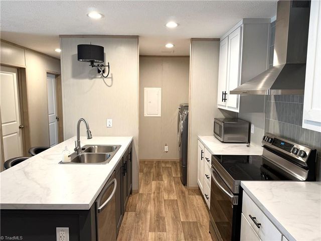 2317 Elbon Drive, Winston-salem, NC 27105