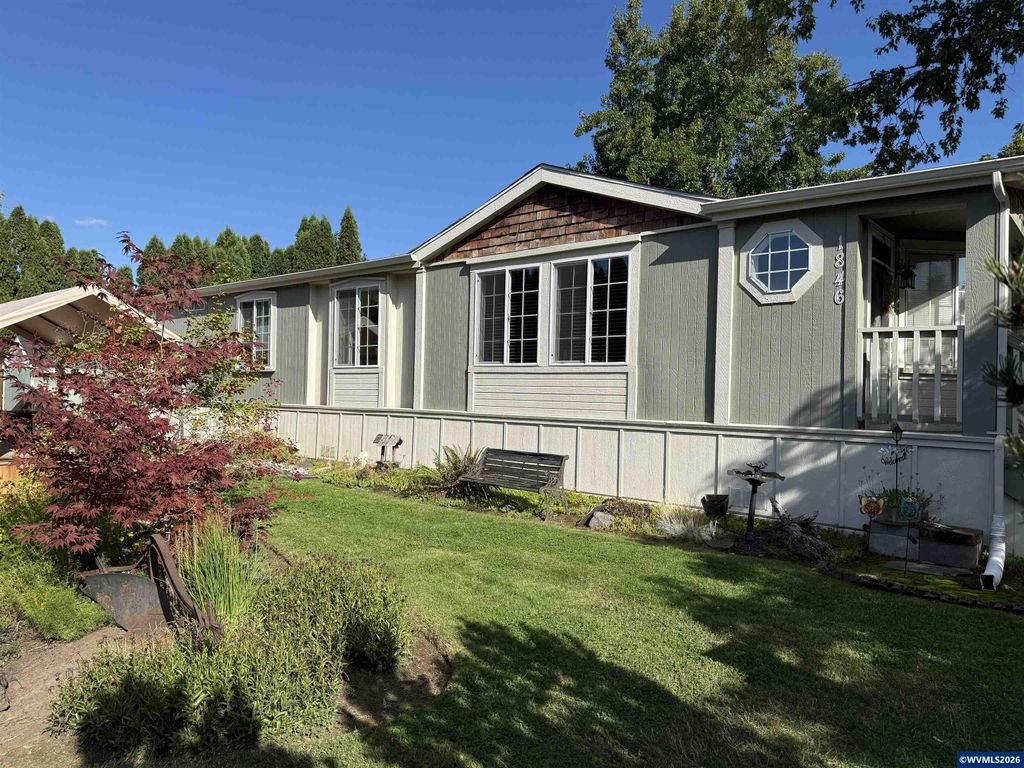 Image 1 of property listing at 1846 Icabod St NE, Salem, OR 97305