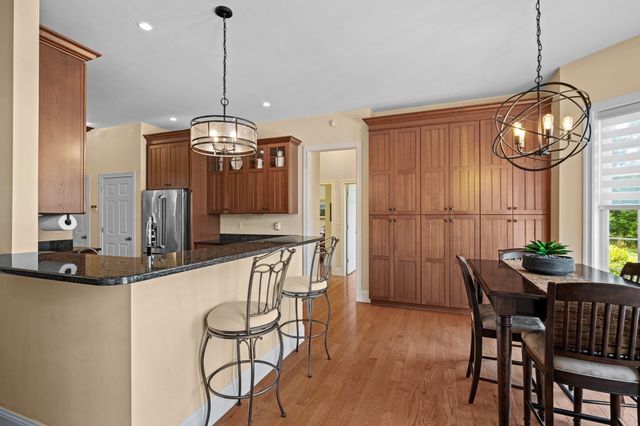 7 Sullivan's Court, West Newbury, MA 01985