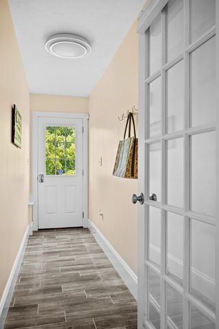 7 Sullivan's Court, West Newbury, MA 01985