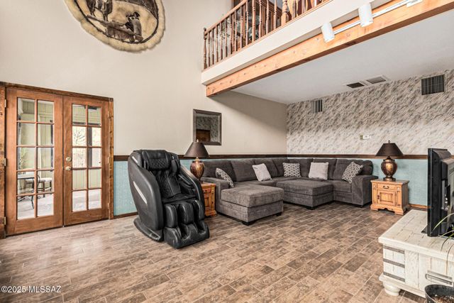 15850 N Razorback Ridge Trail, Tucson, AZ 85739