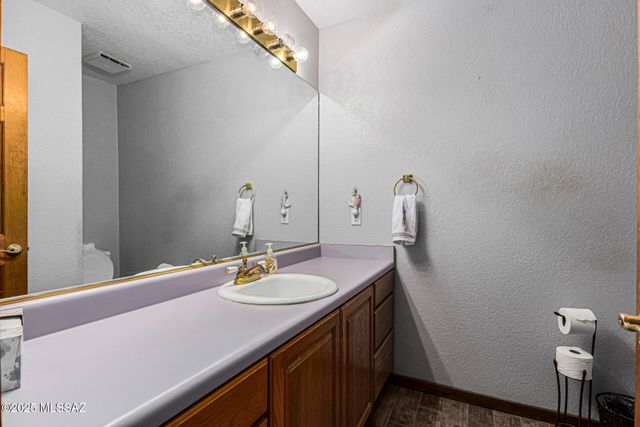 15850 N Razorback Ridge Trail, Tucson, AZ 85739