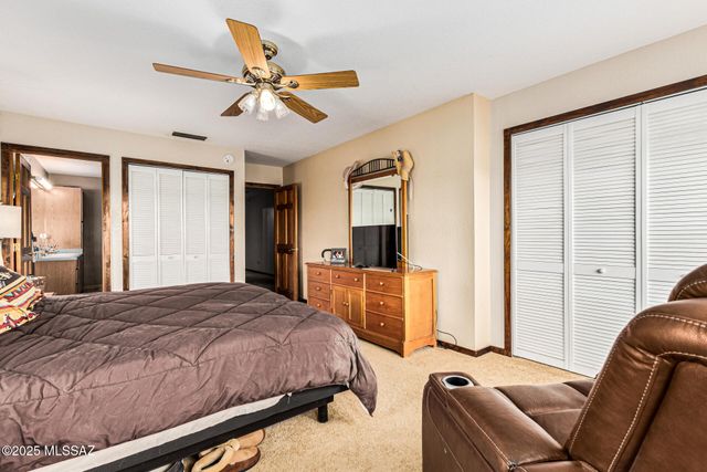 15850 N Razorback Ridge Trail, Tucson, AZ 85739