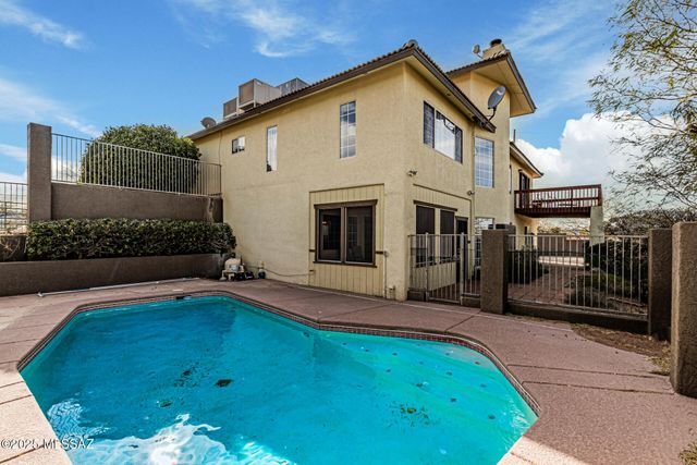 15850 N Razorback Ridge Trail, Tucson, AZ 85739
