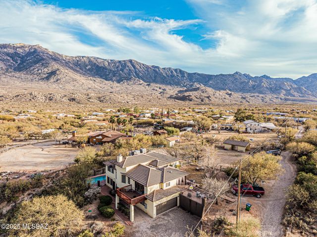 15850 N Razorback Ridge Trail, Tucson, AZ 85739