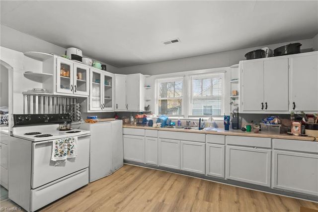 229 Dorothy Street, High Point, NC 27262