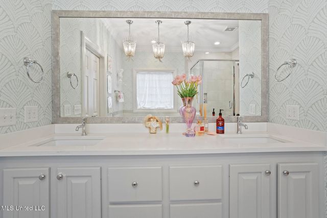 712 S Chickasaw Drive, Flowood, MS 39232