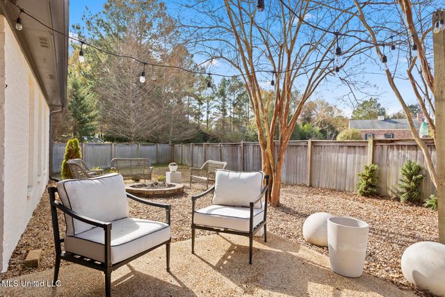 712 S Chickasaw Drive, Flowood, MS 39232