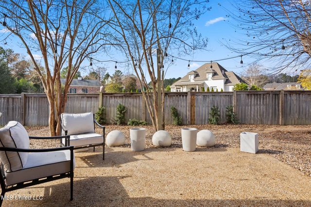 712 S Chickasaw Drive, Flowood, MS 39232