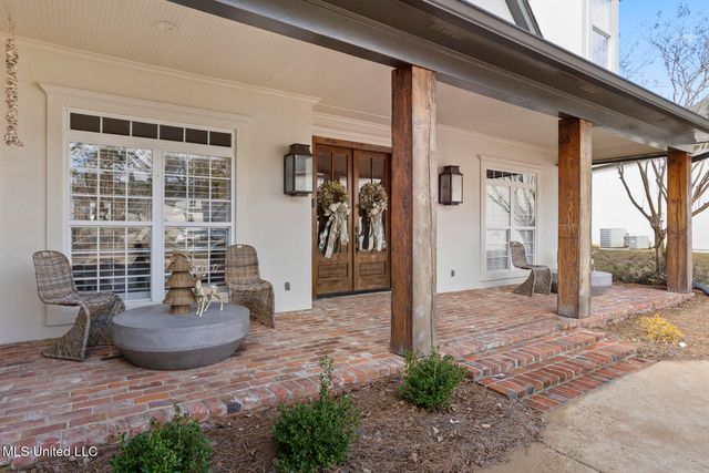 712 S Chickasaw Drive, Flowood, MS 39232