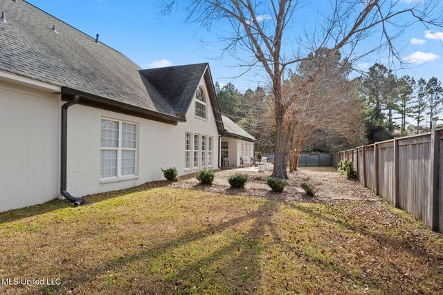 712 S Chickasaw Drive, Flowood, MS 39232