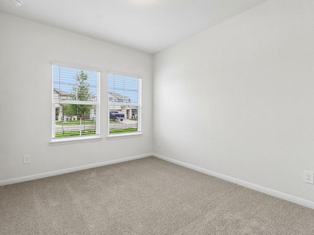111 Limestone Creek WAY, Kyle, TX 78640
