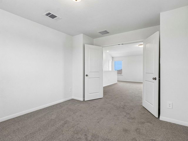 111 Limestone Creek WAY, Kyle, TX 78640