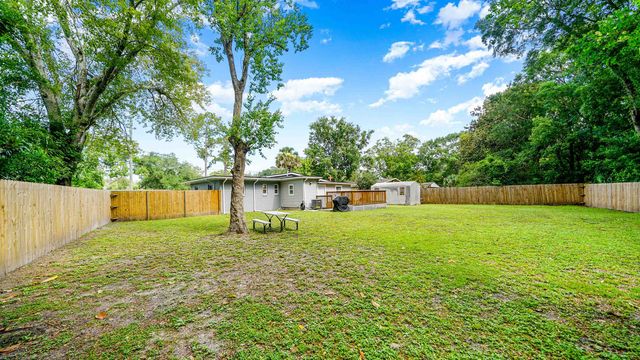 4645 Harlow Blvd, Jacksonville, FL 32210