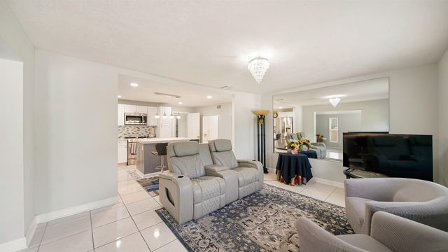 4645 Harlow Blvd, Jacksonville, FL 32210