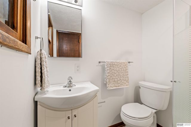4451 Curtis Avenue, Omaha, NE 68111