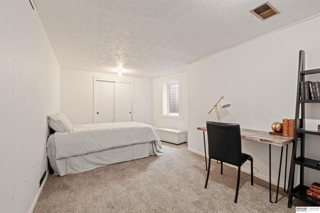 4451 Curtis Avenue, Omaha, NE 68111