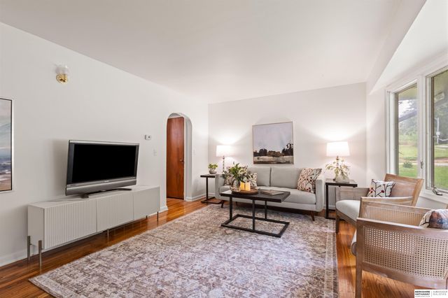 4451 Curtis Avenue, Omaha, NE 68111
