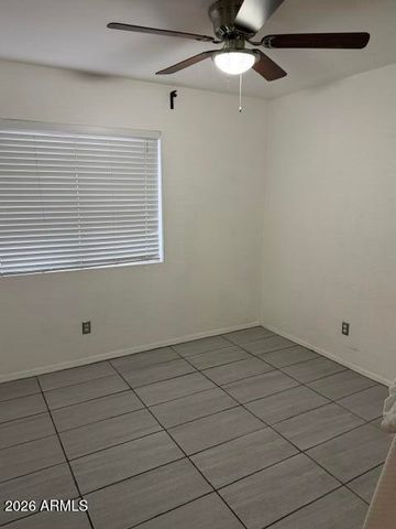 8541 W HIGHLAND Avenue, Phoenix, AZ 85037